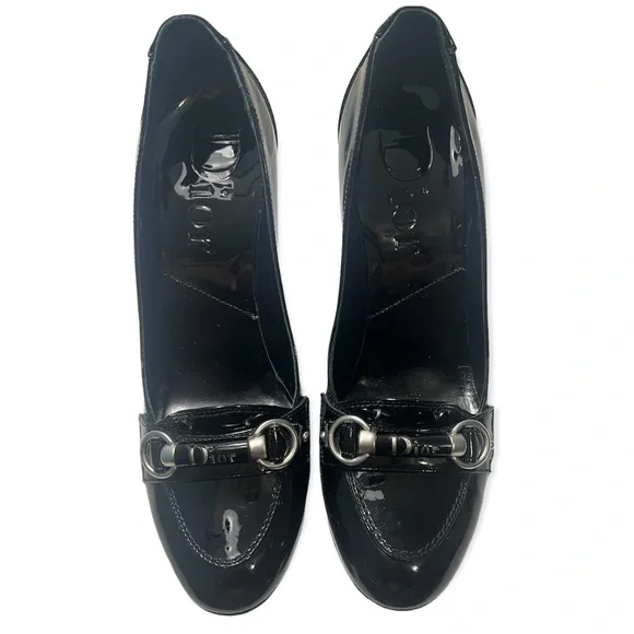 Christian Dior Patent Black Leather Pumps - Picture 7 of 17
